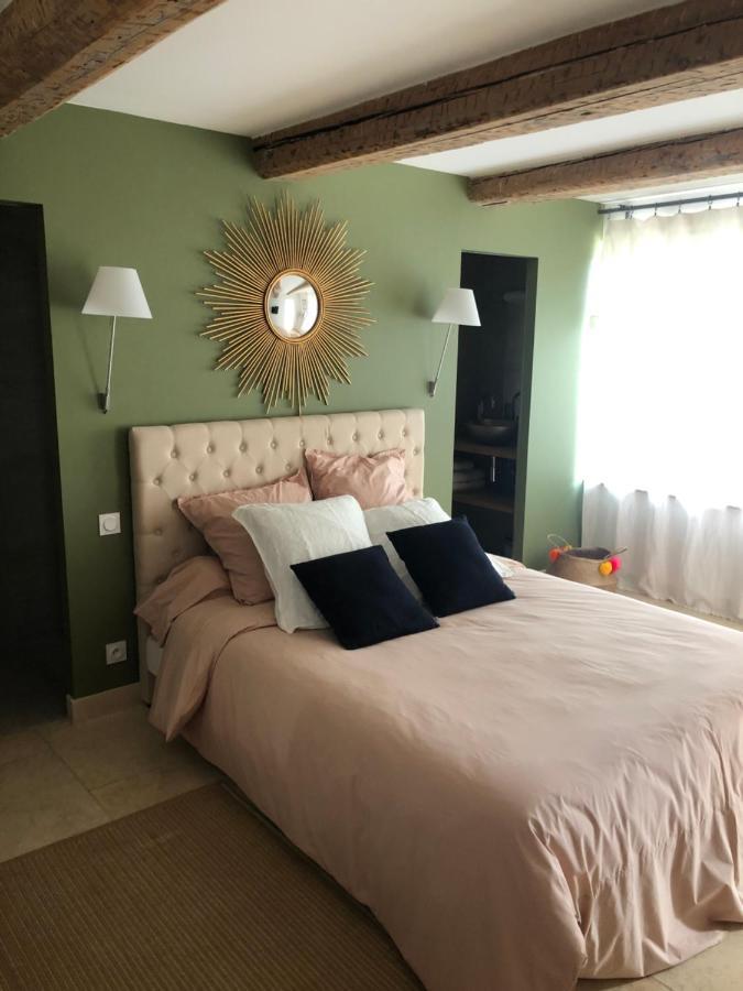 La Maison Des Lonnes Châteaurenard Eksteriør bilde